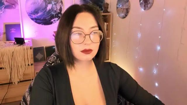Image 4 of priscillamason Stream on Chaturbate on 17 months ago