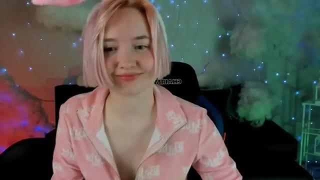 Image 4 of priscillamason Stream on Chaturbate on 25 months ago