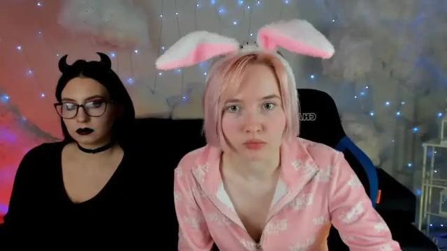 Image 7 of priscillamason Stream on Chaturbate on 25 months ago