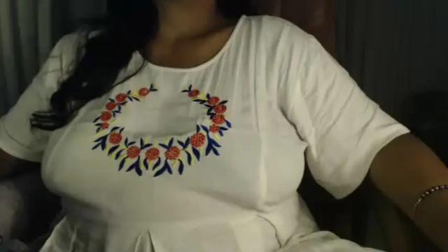 Image 10 of prita07 Stream on Chaturbate on 20 days ago