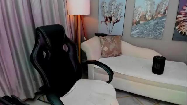 Image 2 of priya_rose Stream on Chaturbate on 16 days ago