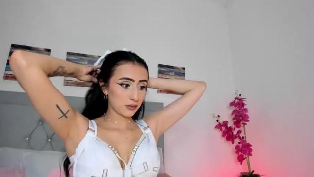 Image 2 of profanared Stream on Chaturbate on 22 months ago