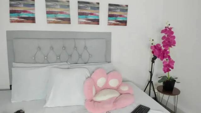 Image 6 of profanared Stream on Chaturbate on 20 months ago