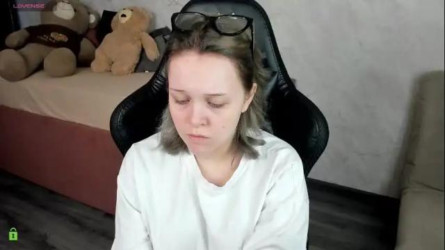 Image 12 of prrincess__jasmine Stream on Chaturbate on 13 days ago