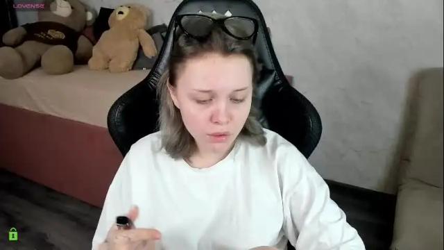 Image 8 of prrincess__jasmine Stream on Chaturbate on 13 days ago