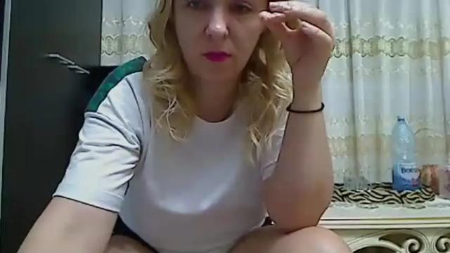 Image 2 of pryncess_sweety Stream on Chaturbate on 2 months ago