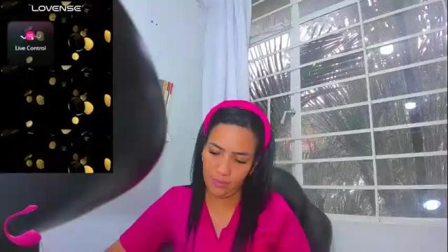 Image 2 of psique_naughty2 Stream on Chaturbate on 26 days ago