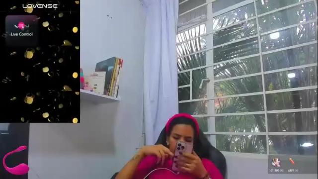 Image 8 of psique_naughty2 Stream on Chaturbate on 26 days ago