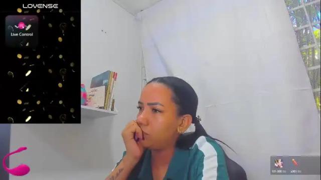 Image 3 of psique_naughty2 Stream on Chaturbate on 21 days ago