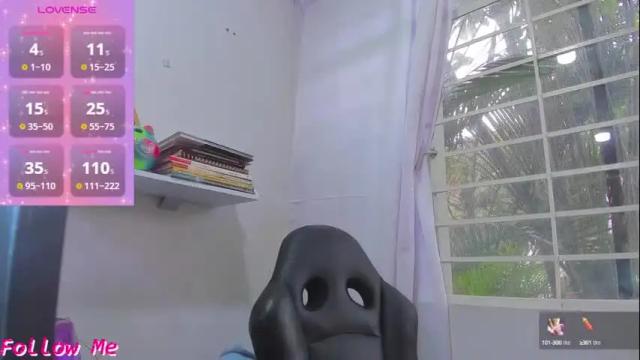 Image 3 of psique_naughty2 Stream on Chaturbate on 23 days ago