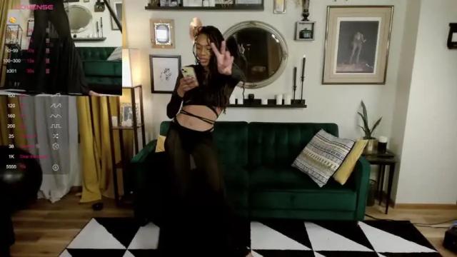 Image 2 of psychedelicgoddess Stream on Chaturbate on 19 months ago
