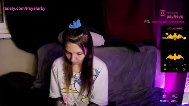 Image 4 of psyheya Stream on Chaturbate on 12 months ago