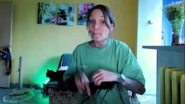 Image 3 of psyheya Stream on Chaturbate on 4 months ago