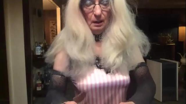 Image 3 of publicsubslut_sage Stream on Chaturbate on 22 months ago