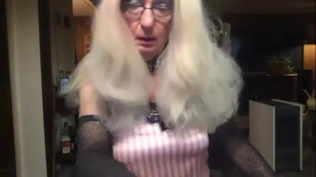 Image 8 of publicsubslut_sage Stream on Chaturbate on 22 months ago