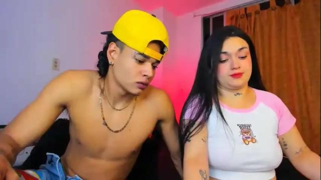 Thumbnail 1, puca_and_garu's Stream at Chaturbate, 1 month ago