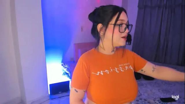 Image 3 of puca_and_garu Stream on Chaturbate on 2 months ago