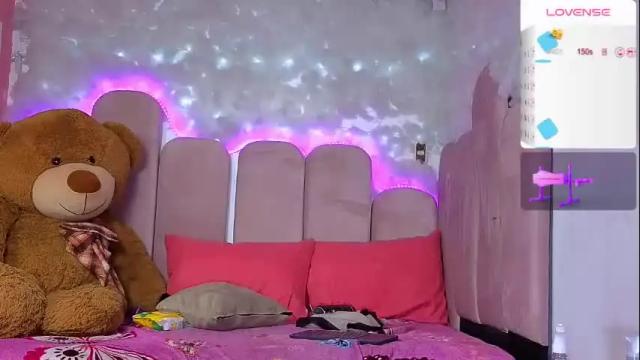 Image 12 of puca_eboony Stream on Chaturbate on 1 month ago
