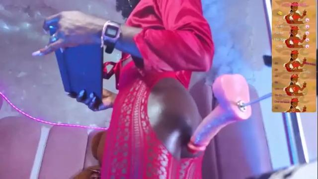 Image 4 of puca_eboony Stream on Chaturbate on 23 days ago
