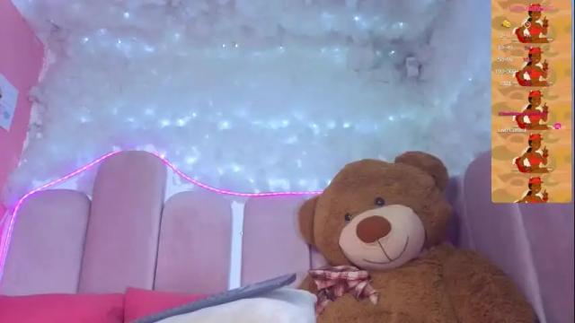 Image 12 of puca_eboony Stream on Chaturbate on 21 days ago