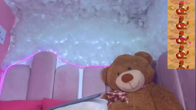 Image 8 of puca_eboony Stream on Chaturbate on 21 days ago