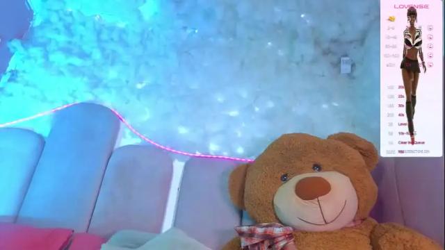 Image 3 of puca_eboony Stream on Chaturbate on 16 days ago