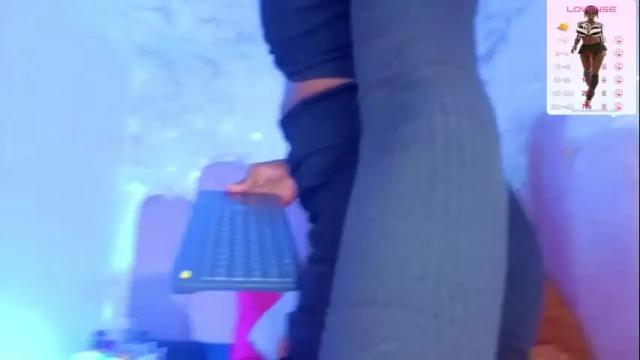 Image 3 of puca_eboony Stream on Chaturbate on 11 days ago