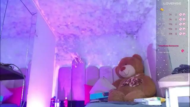 Image 12 of puca_eboony Stream on Chaturbate on 1 month ago