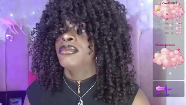 Image 10 of puca_eboony Stream on Chaturbate on 6 days ago