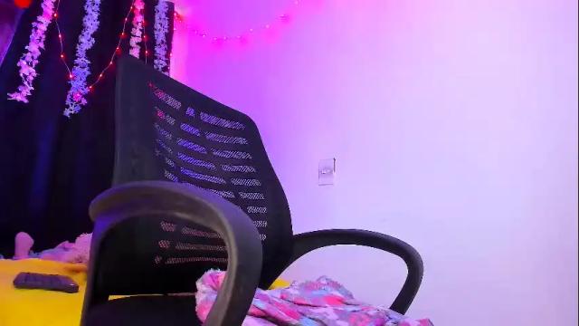 Image 11 of pucaa_ Stream on Chaturbate on 25 days ago