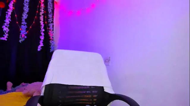 Image 3 of pucaa_ Stream on Chaturbate on 25 days ago