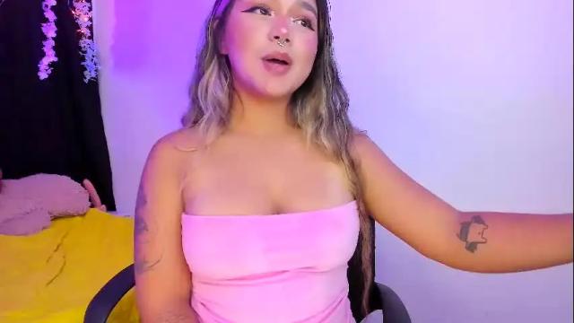 Image 8 of pucaa_ Stream on Chaturbate on 24 days ago