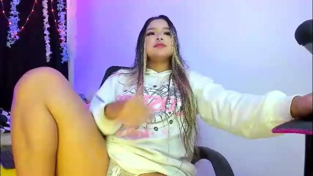 Image 4 of pucaa_ Stream on Chaturbate on 9 days ago