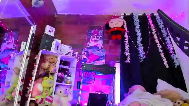 Image 6 of pucaa_ Stream on Chaturbate on 8 days ago