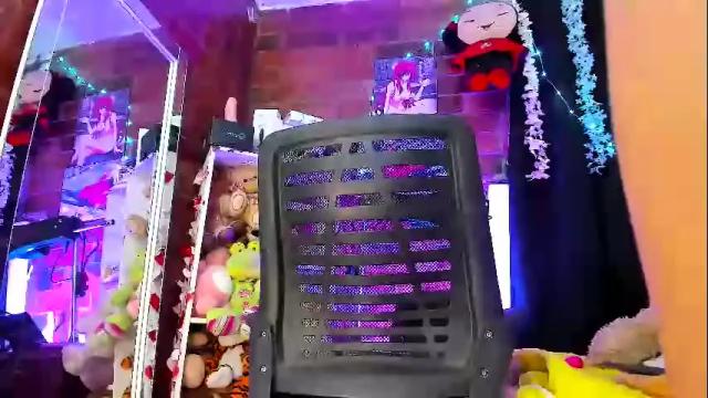 Image 3 of pucaa_ Stream on Chaturbate on 5 days ago