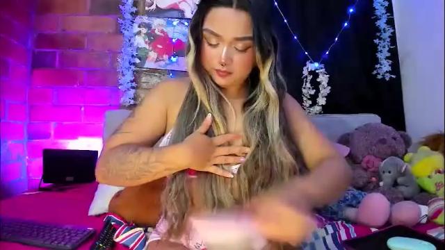Image 2 of pucaa_ Stream on Chaturbate on 1 month ago