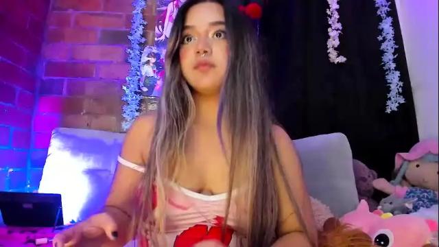 Image 7 of pucaa_ Stream on Chaturbate on 28 days ago