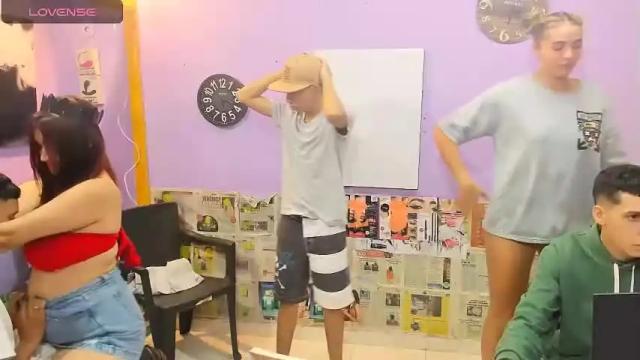 Image 10 of puchi461860 Stream on Chaturbate on 16 months ago