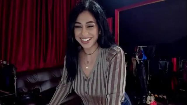 Image 10 of puffy_love Stream on Chaturbate on 5 days ago