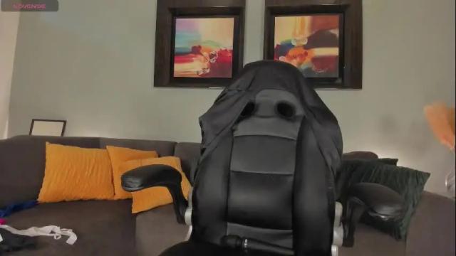 Image 8 of puiyee_ Stream on Chaturbate on 28 days ago