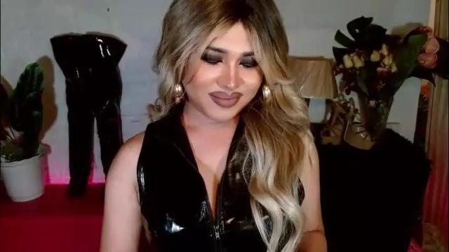 Image 11 of pukesavurrat Stream on Chaturbate on 2 months ago