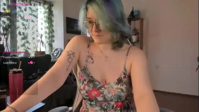 Image 2 of pumbazaebumba Stream on Chaturbate on 2 months ago