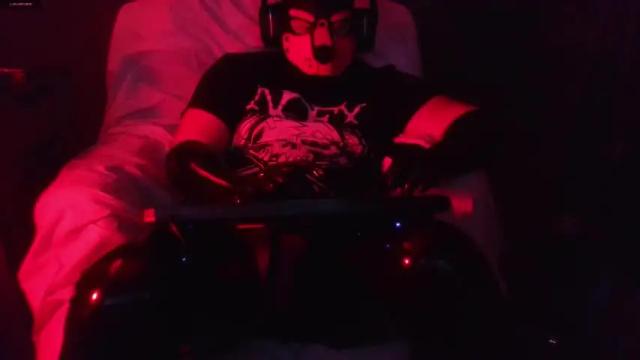 Image 3 of punkpupfen Stream on Chaturbate on 18 months ago
