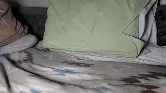 Image 8 of pupgender Stream on Chaturbate on 20 days ago