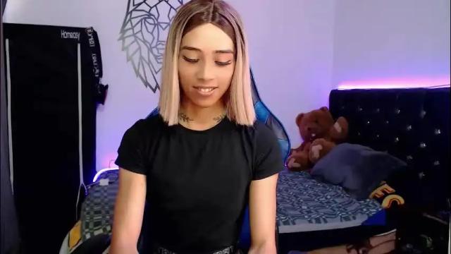 Image 6 of pupi_wolf Stream on Chaturbate on 8 days ago