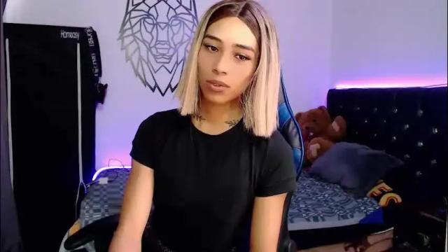 Image 7 of pupi_wolf Stream on Chaturbate on 8 days ago