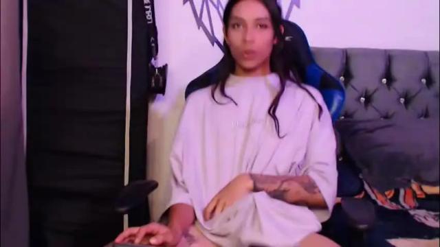 Image 2 of pupi_wolf Stream on Chaturbate on 1 month ago