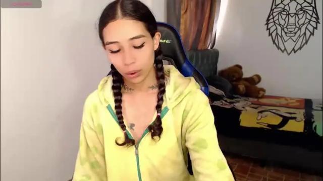 Image 6 of pupi_wolf Stream on Chaturbate on 1 month ago
