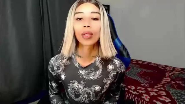 Image 2 of pupi_wolf Stream on Chaturbate on 27 days ago