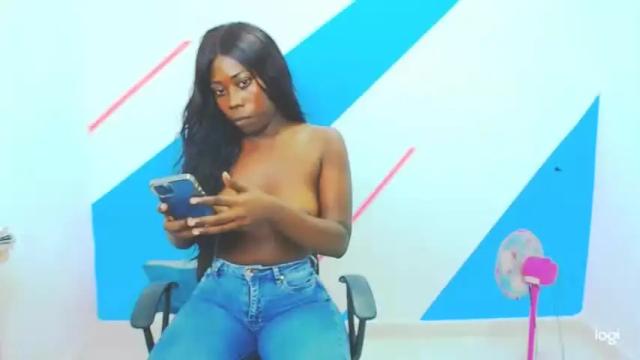 Image 12 of pupiblackgirl1 Stream on Chaturbate on 13 months ago